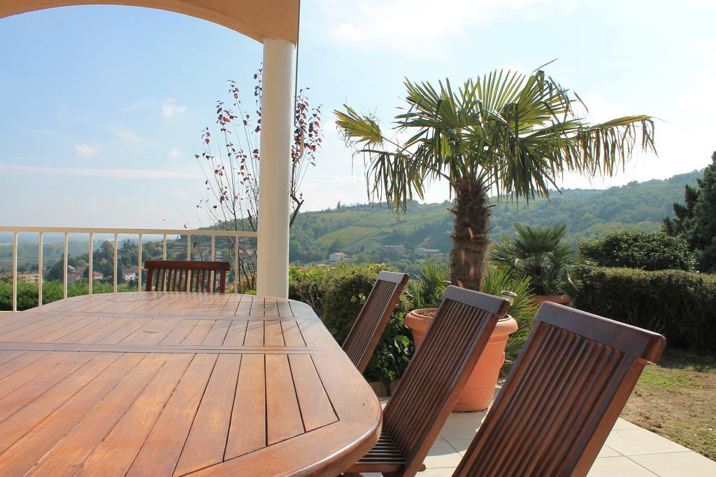 Отель Wine Passion Panoramic Chavanay Экстерьер фото